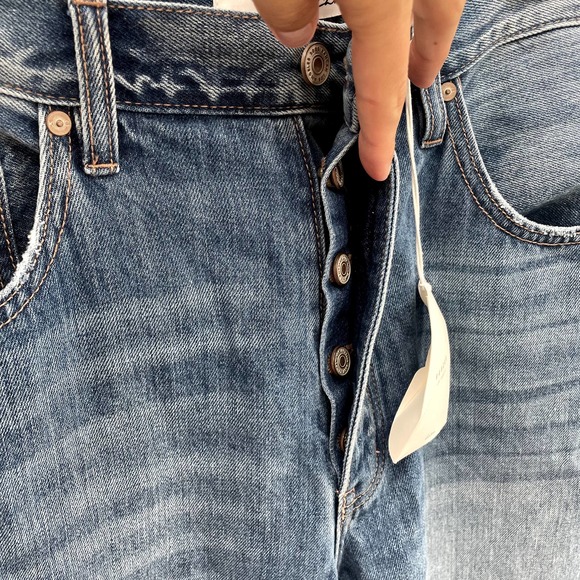 Kancan | NWT Dixon Ultra High Rise 90's Boyfriend Jeans // 13/30 - Picture 4 of 11